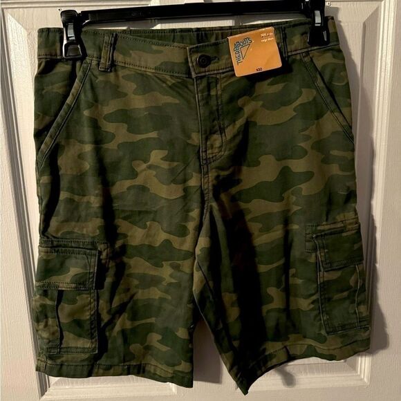 Boys Adjustable Waist Cargo Shorts – Husky 16, NWT – Ready for Adventure! - Picture 3 of 7